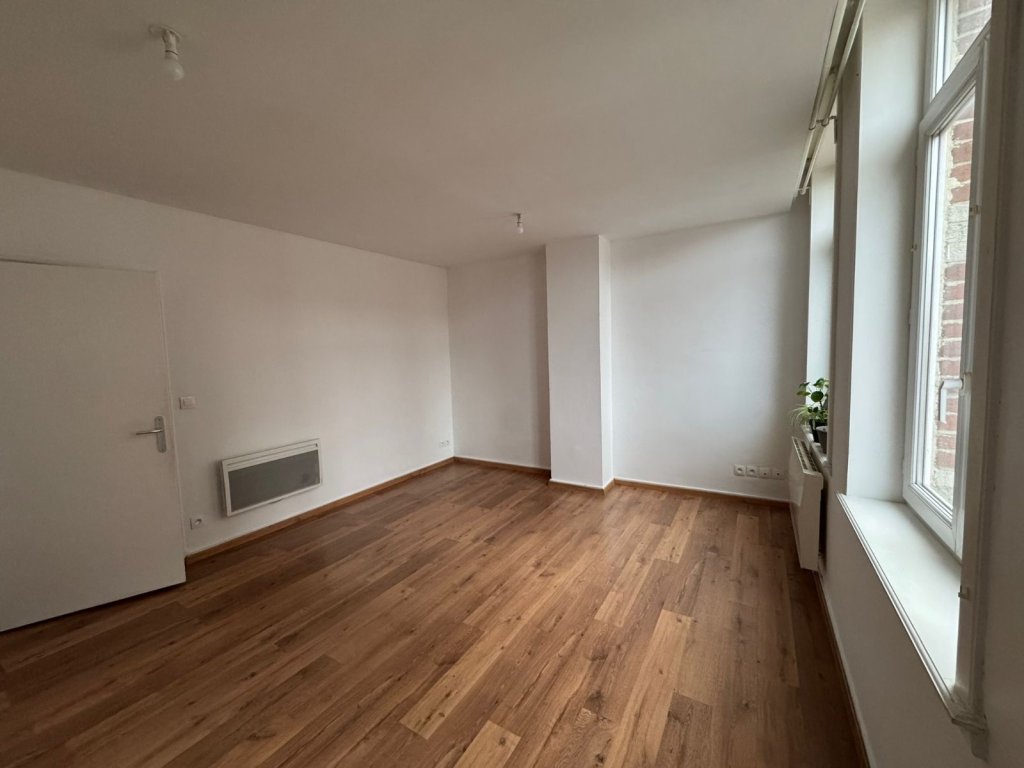 STUDIO - MARQUETTE LEZ LILLE - 32.92 m2 - LOU&Eacute;