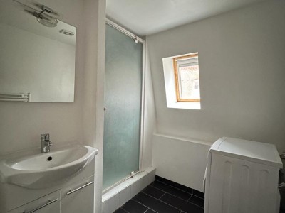 Appartement avec mezzanine A LOUER - MOUVAUX - 30.73 m2 - 620 &euro; charges comprises par mois