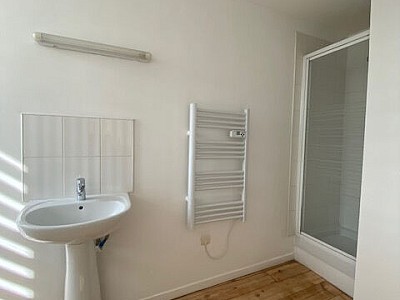 STUDIO A LOUER - TOURCOING - 21.37 m2 - 480 € charges comprises par mois