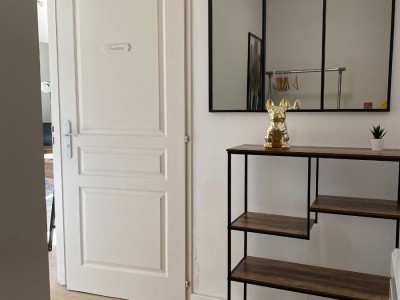 STUDIO A LOUER - VIEUX LILLE - 38 m2 - 789€ charges comprises par mois