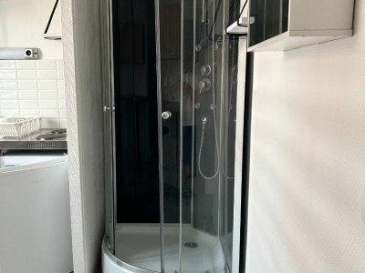 STUDIO A LOUER - WASQUEHAL - 17 m2 - 420€ charges comprises par mois