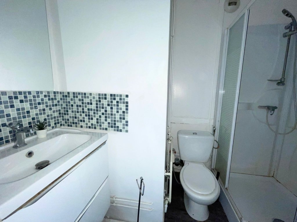 STUDIO A VENDRE - LILLE - 15.63 m2 - 99 000 &euro;