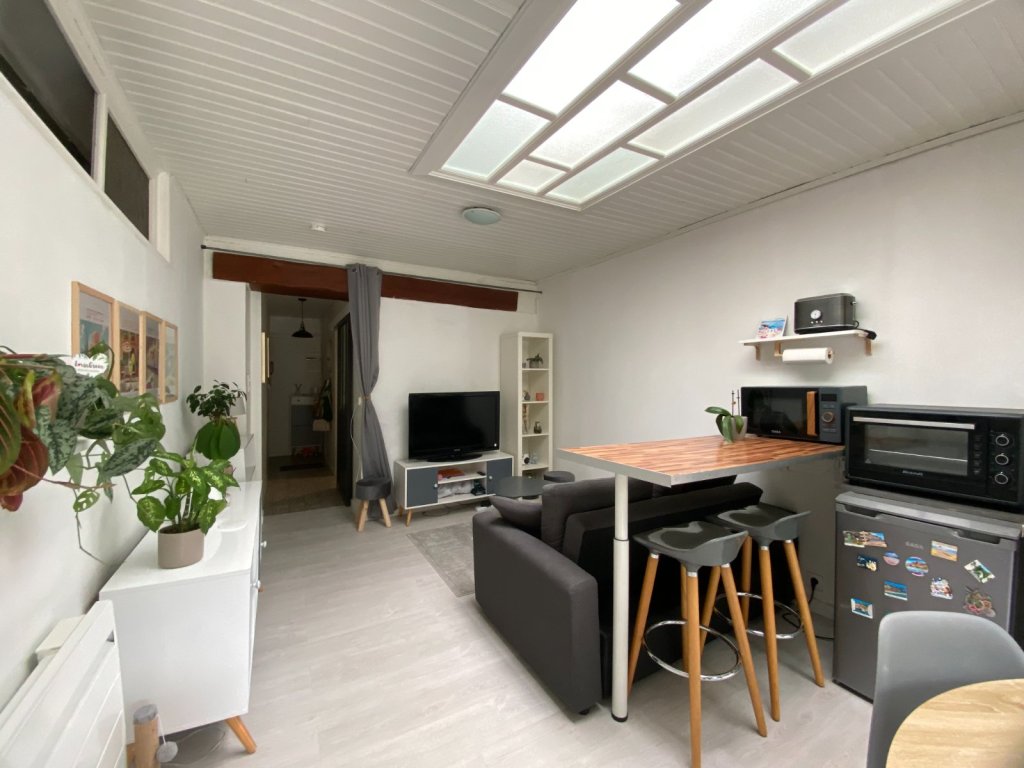 T1 bis avec jardin A LOUER - LA MADELEINE - 34.12 m2 - 780 &euro; charges comprises par mois