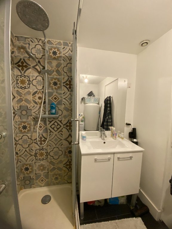 APPARTEMENT MEUBLE A LOUER - HELLEMMES LILLE - 26.72 m2 - 600 &euro; charges comprises par mois