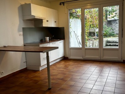 APPARTEMENT T2 A LOUER - LA MADELEINE - 34.12 m2 - 648 € charges comprises par mois