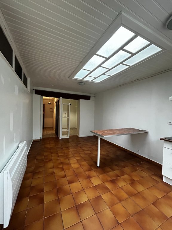 APPARTEMENT T2 A LOUER - LA MADELEINE - 34.12 m2 - 648 € charges comprises par mois