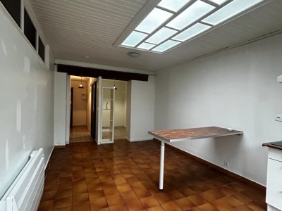 APPARTEMENT T2 A LOUER - LA MADELEINE - 34.12 m2 - 648 € charges comprises par mois