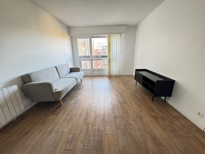 APPARTEMENT MEUBLE A LOUER - LA MADELEINE - 42.95 m2 - 870 € charges comprises par mois