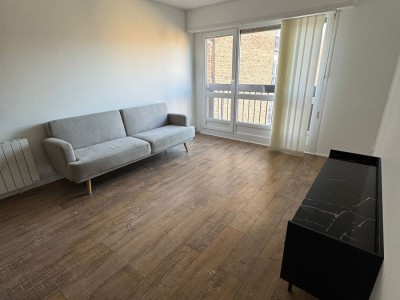 APPARTEMENT MEUBLE A LOUER - LA MADELEINE - 42.95 m2 - 870 € charges comprises par mois