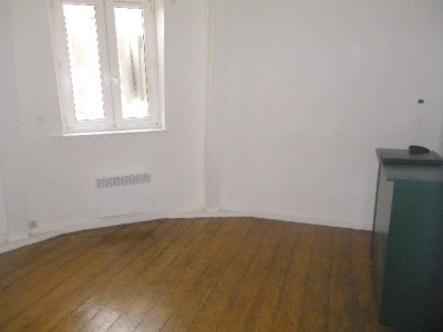 APPARTEMENT T2 - LA MADELEINE - 25 m2 - LOUÉ