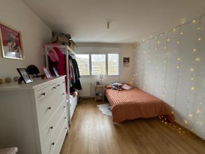 APPARTEMENT T2 A LOUER - LA MADELEINE - 36.6 m2 - 700�&euro; charges comprises par mois