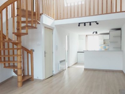 APPARTEMENT T2 A LOUER - LA MADELEINE - 51.26 m2 - 658�&euro; charges comprises par mois