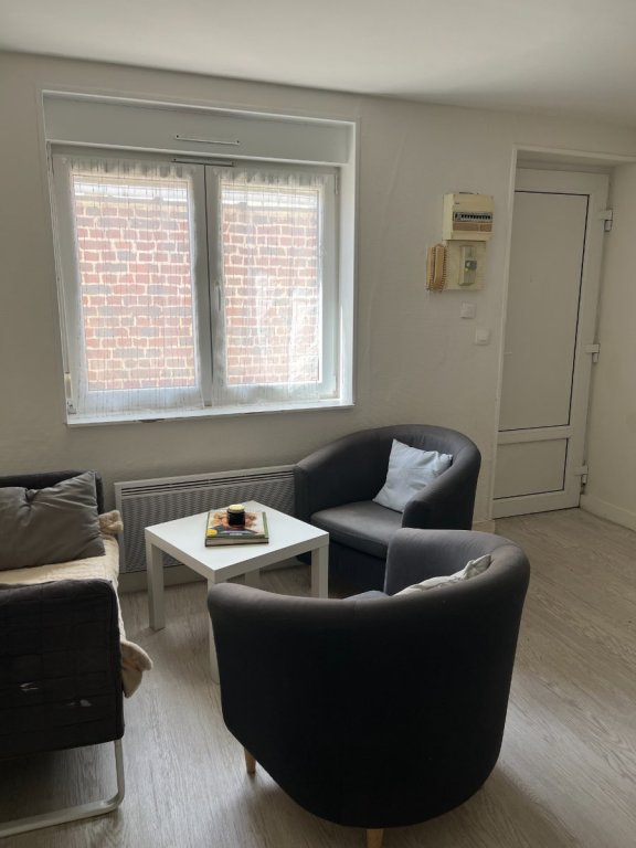 APPARTEMENT EN DUPLEX A LOUER - LILLE - 27.2 m2 - 560 &euro; charges comprises par mois