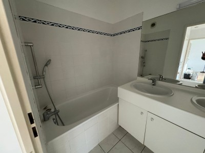 APPARTEMENT T2 A LOUER - MARCQ EN BAROEUL - 45.98 m2 - 790�&euro; charges comprises par mois