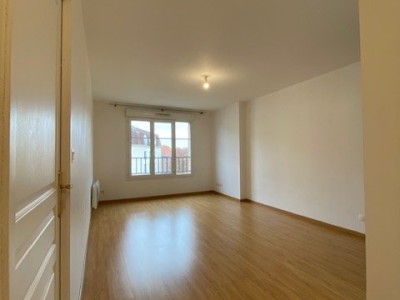 APPARTEMENT T2 A LOUER - MARCQ EN BAROEUL - 42 m2 - 804€ charges comprises par mois