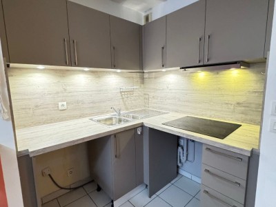 APPARTEMENT T2 A LOUER - MARCQ EN BAROEUL - 45 m2 - 700 € charges comprises par mois