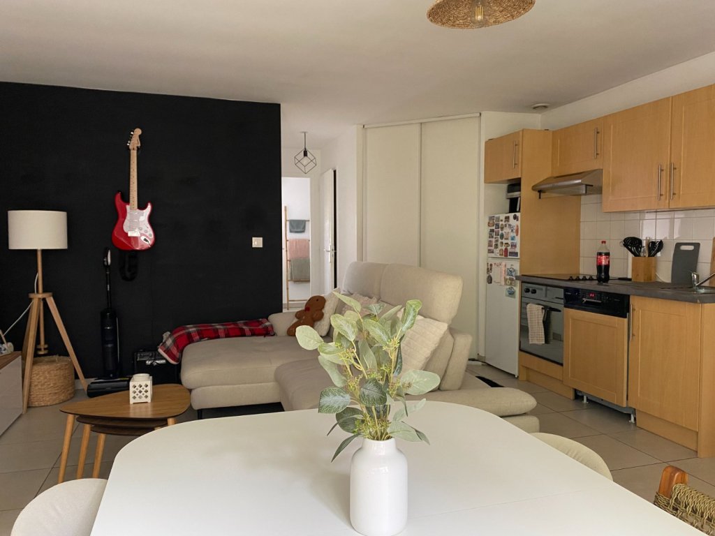 APPARTEMENT 1 CHAMBRE A LOUER - MARCQ EN BAROEUL - 46.38 m2 - 720 &euro; charges comprises par mois