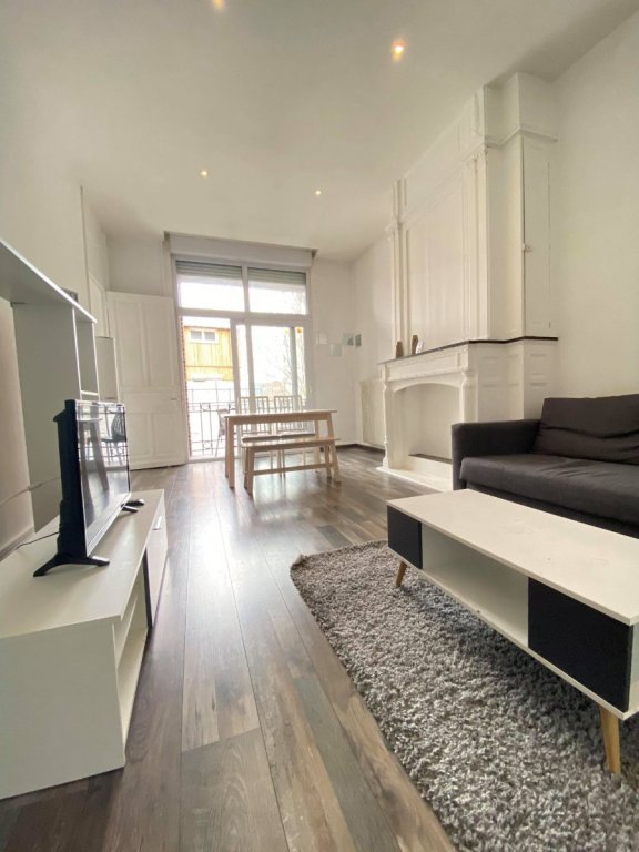 APPARTEMENT T2 A LOUER - MARCQ EN BAROEUL - 49.1 m2 - 810 &euro; charges comprises par mois