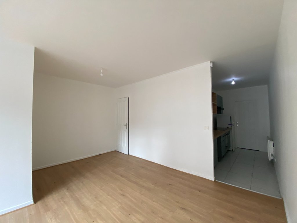 APPARTEMENT T2 A LOUER - TOURCOING - 43.71 m2 - 675 &euro; charges comprises par mois