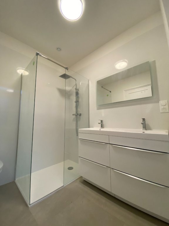 APPARTEMENT - LA MADELEINE - 56.75 m2 - LOU&Eacute;