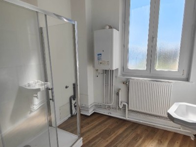 APPARTEMENT T3 A LOUER - LA MADELEINE - 63.48 m2 - 750€ charges comprises par mois