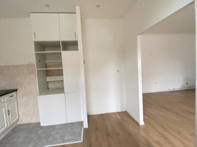 Appartement 2 chambres A LOUER - LILLE - 78.76 m2 - 920 € charges comprises par mois