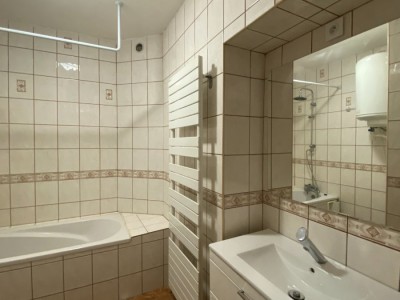 Appartement 2 chambres A LOUER - LILLE - 78.76 m2 - 920 € charges comprises par mois