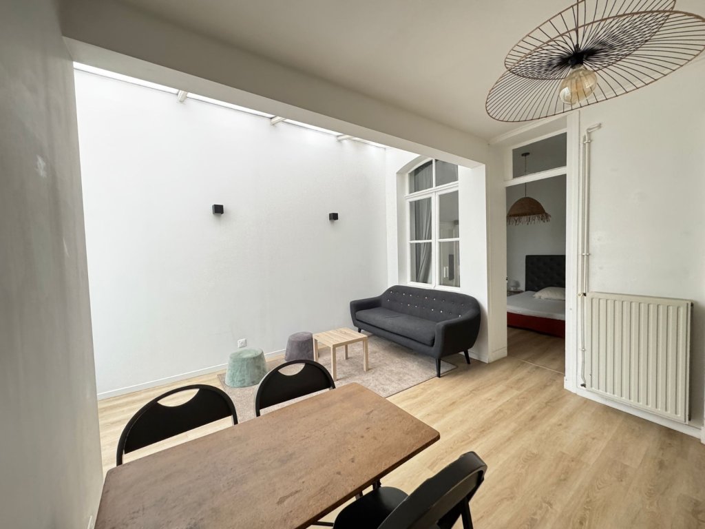 Appartement 2 chambres - MARCQ EN BAROEUL - 43.43 m2 - LOU&Eacute;