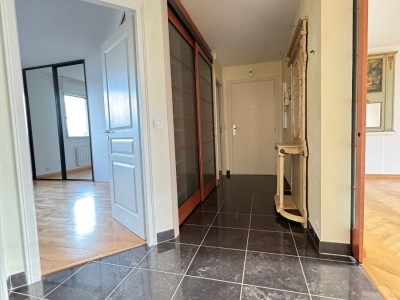 appartement de standing - MOUVAUX SAINT GERMAIN - 102.32 m2 - LOUÉ