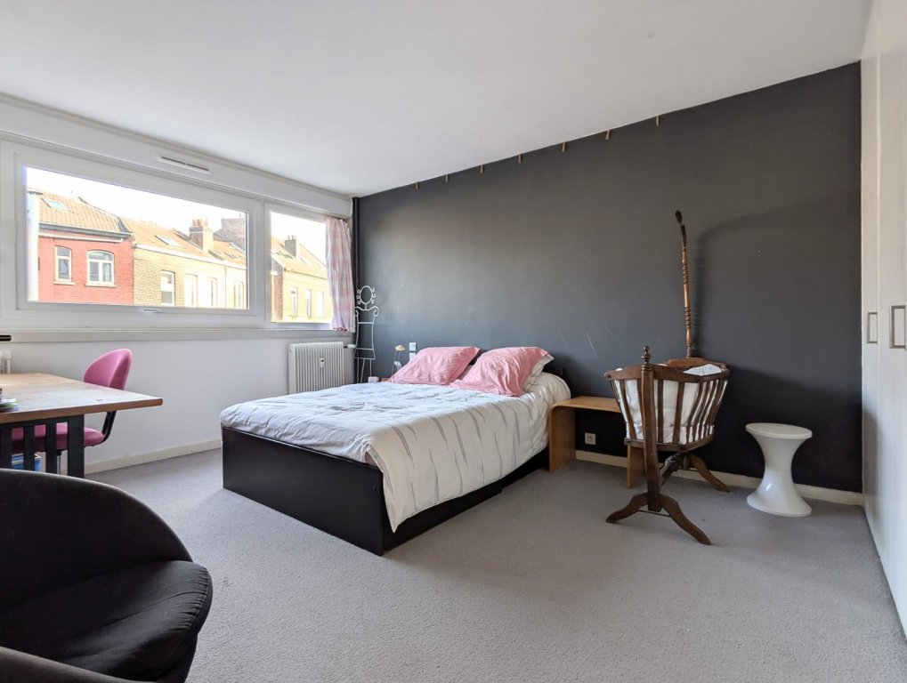 APPARTEMENT T3 A VENDRE - LILLE - 66 m2 - 234 000 &euro;