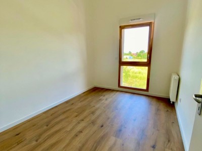 APPARTEMENT T3 A VENDRE - QUESNOY SUR DEULE - 70 m2 - 295000€