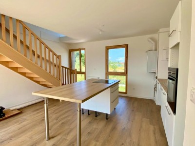 APPARTEMENT T3 A VENDRE - QUESNOY SUR DEULE - 70 m2 - 260 000 &euro;