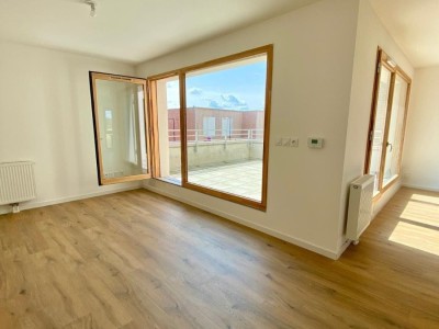 APPARTEMENT T3 A VENDRE - QUESNOY SUR DEULE - 70 m2 - 260 000 &euro;