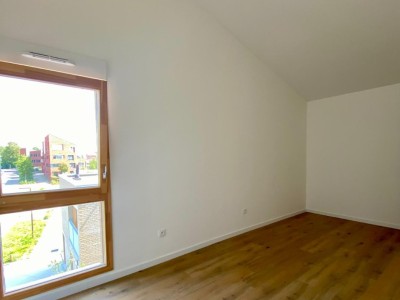 APPARTEMENT T3 A VENDRE - QUESNOY SUR DEULE - 70 m2 - 260 000 &euro;