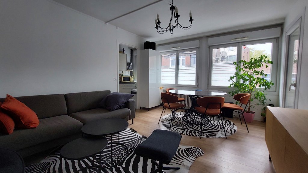 APPARTEMENT T4 A LOUER - LAMBERSART - 72.98 m2 - 1�257,50�&euro; charges comprises par mois