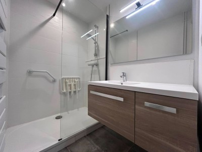 APPARTEMENT T4 A VENDRE - LA MADELEINE BOTANIQUE-ROMARIN - 104.16 m2 - 378000€