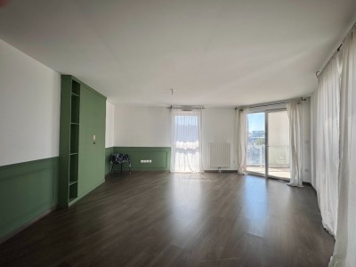 APPARTEMENT T4 A VENDRE - LA MADELEINE - 100 m2 - 379000€
