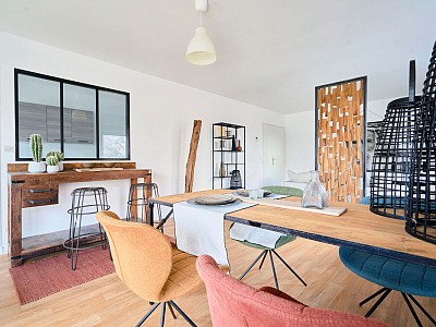 APPARTEMENT T4 - LA MADELEINE TOUS COMMERCES - 104 m2 - 384000€