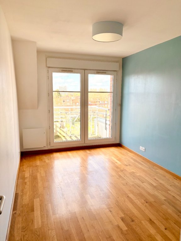 APPARTEMENT T4 A VENDRE - LAMBERSART - 102 m2 - 365�000�&euro;