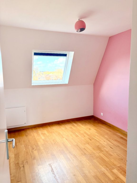 APPARTEMENT T4 A VENDRE - LAMBERSART - 102 m2 - 365�000�&euro;