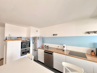 APPARTEMENT T4 A VENDRE - MONS EN BAROEUL - 93.6 m2 - 185 000 €