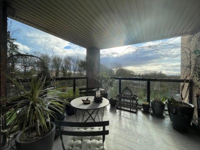 APPARTEMENT T4 A VENDRE - MOUVAUX - 130 m2 - 599�000�&euro;