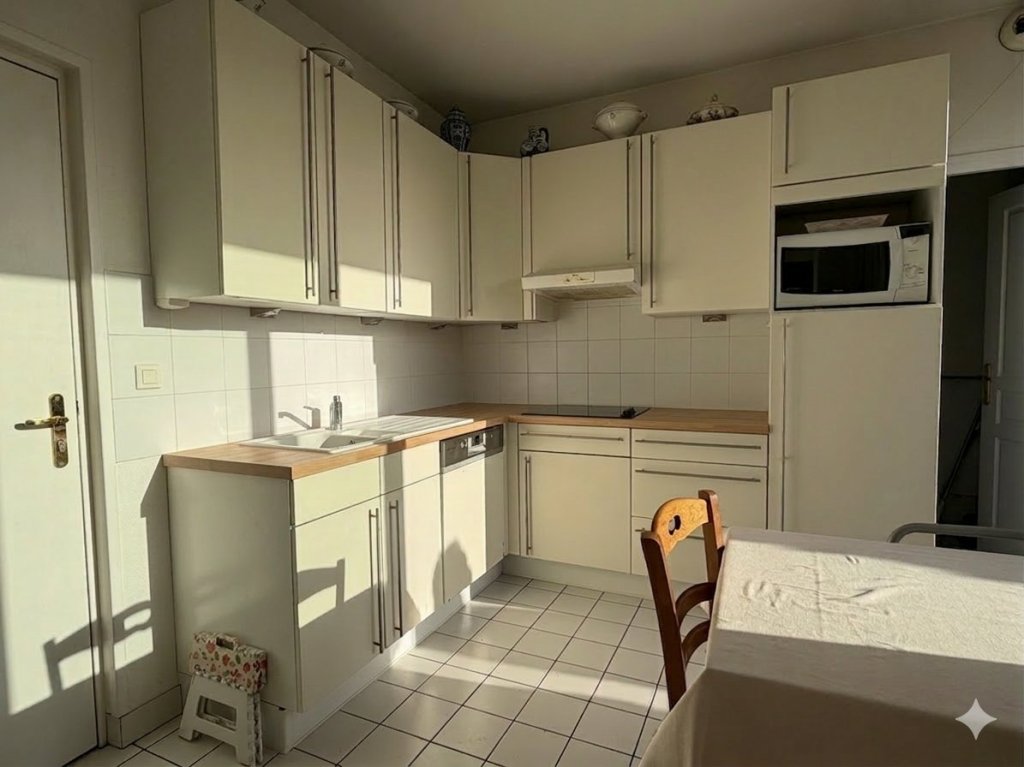 APPARTEMENT T4 A VENDRE - MOUVAUX - 126 m2 - 525�000�&euro;